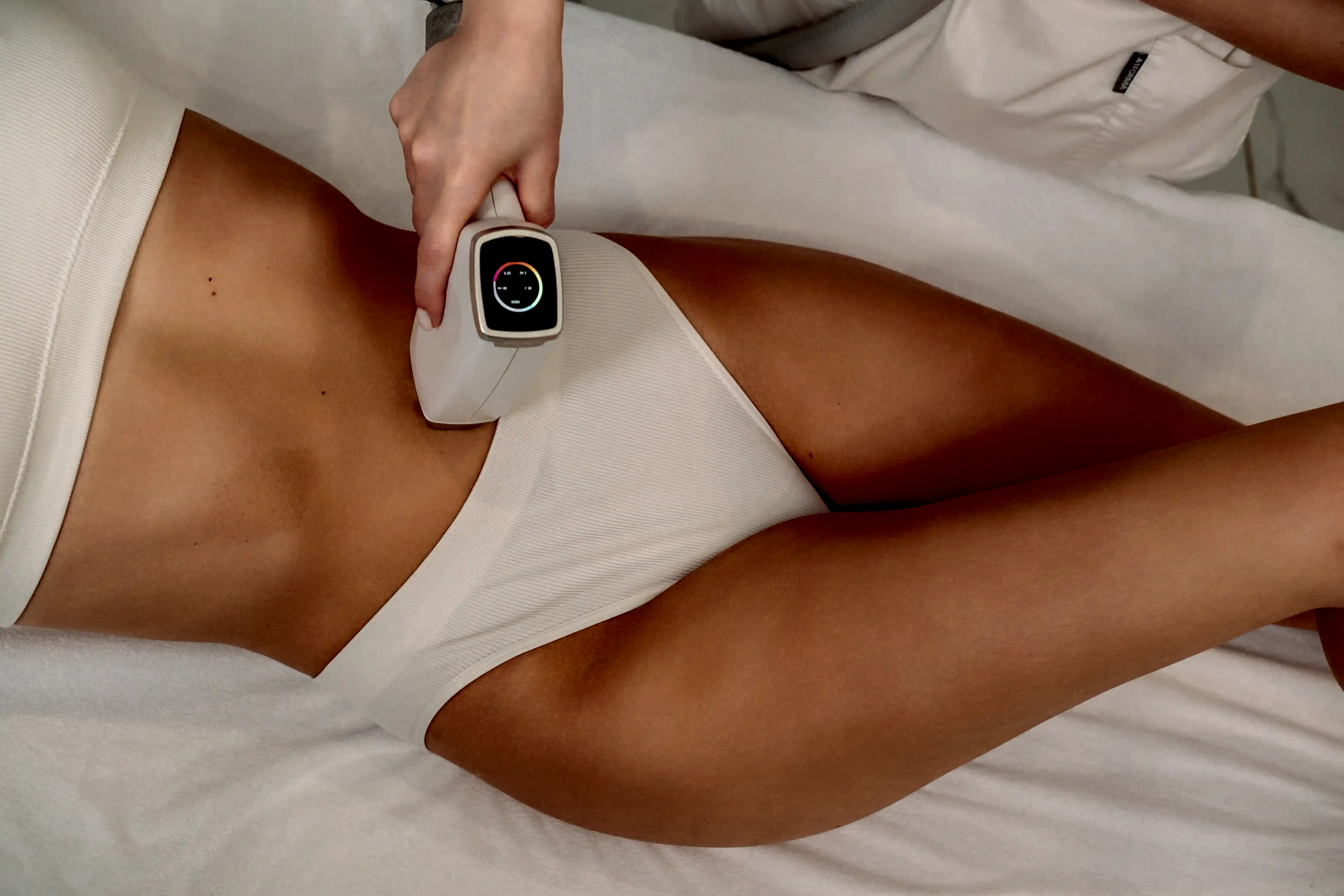 Какой лазер эффективнее для лазерной эпиляции?